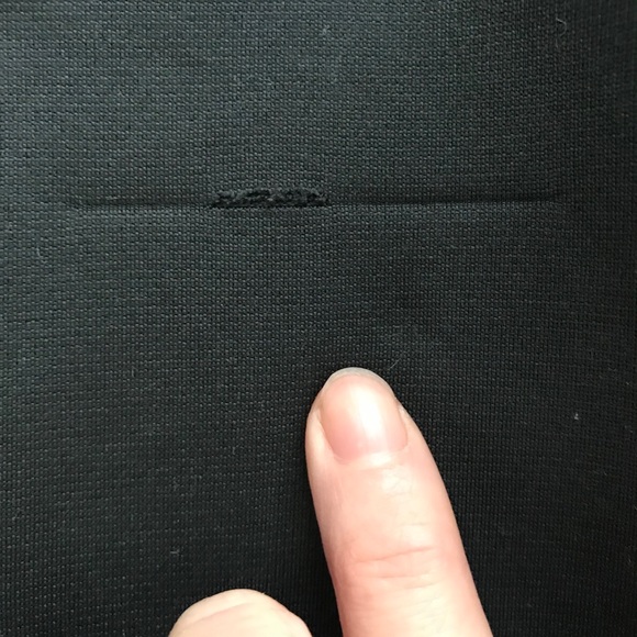 *SOLD* Men’s Under Armour jacket - Picture 4 of 5